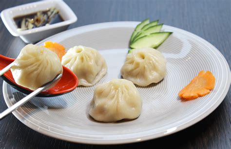  Le Dim Sum: Des Petits Gavroches Gourmands qui Danse sur votre Papille Gustative ?