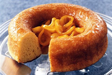  Baba au Rhum: Un Délice Sucré et Enivrant à Déguster en Terre de Soleil!