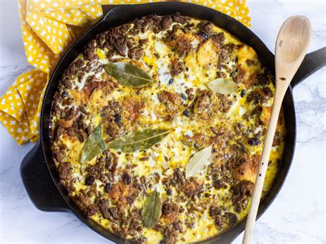  Bobotie : Un Plat Sud-Africain Savoureux à la Saveur Épicée et Doucement Sucrée